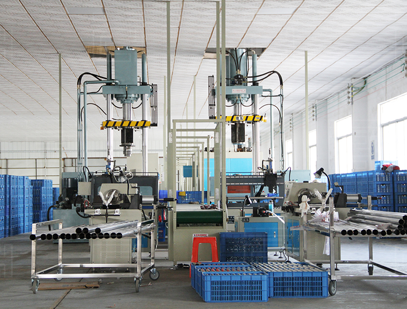 麦肯锡专业调查揭示:欧美采购商如何了解中国水杯生产工厂?